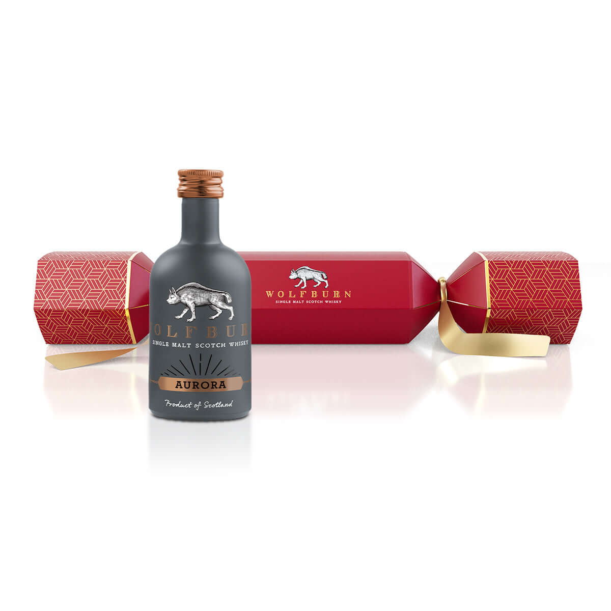 Aurora luxury Christmas Cracker on a white background